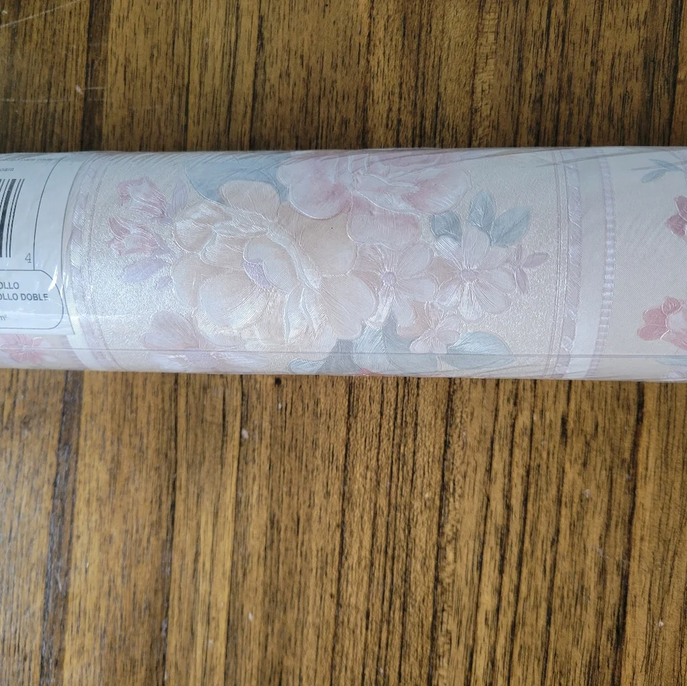 Graham & Brown floral wallpaper new! Vintage
